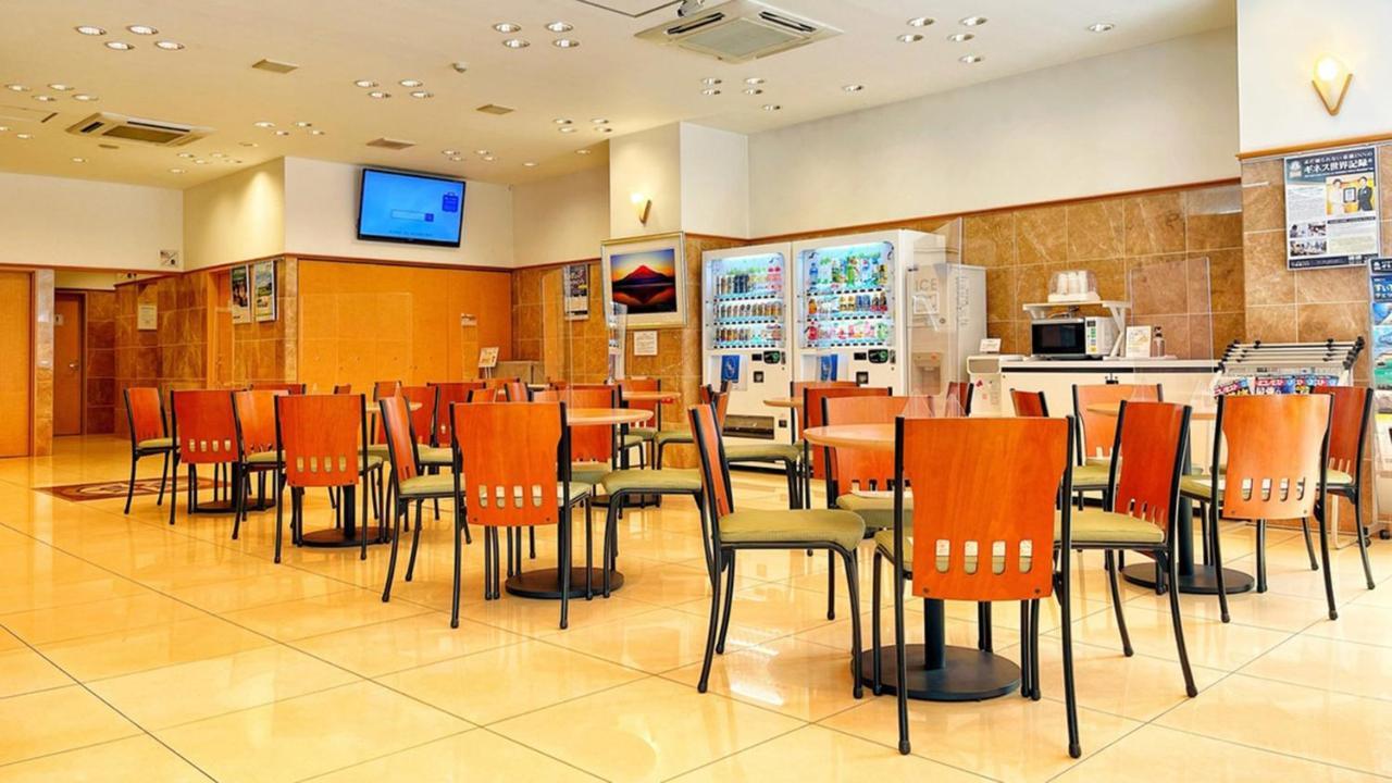 Toyoko Inn Kokura-Eki Minami-Guchi Kitakyushu Ngoại thất bức ảnh