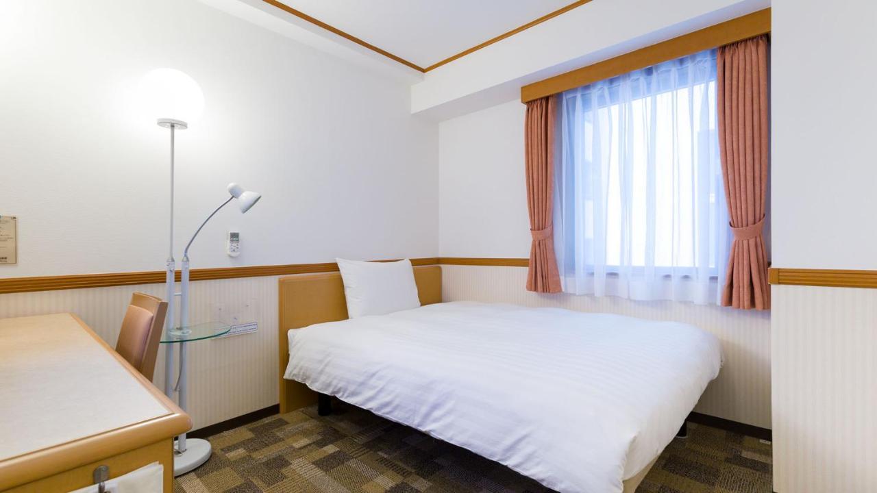 Toyoko Inn Kokura-Eki Minami-Guchi Kitakyushu Ngoại thất bức ảnh