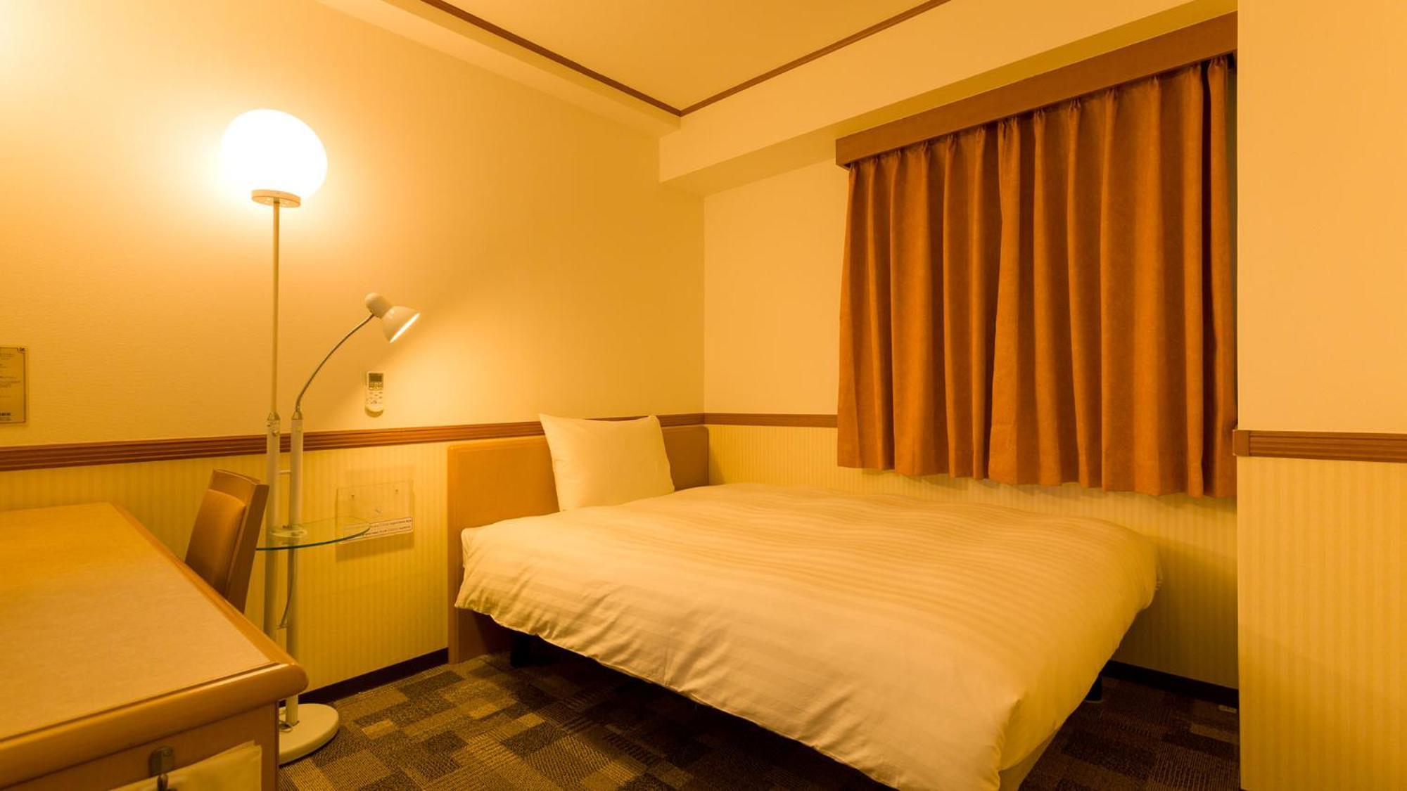 Toyoko Inn Kokura-Eki Minami-Guchi Kitakyushu Phòng bức ảnh